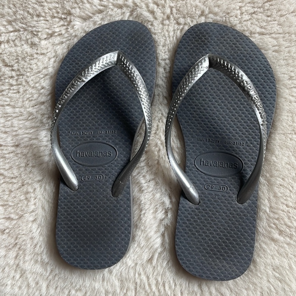 Havaianas | Silver Gray Flip Flops | 13C / 1Y - Picture 3 of 10